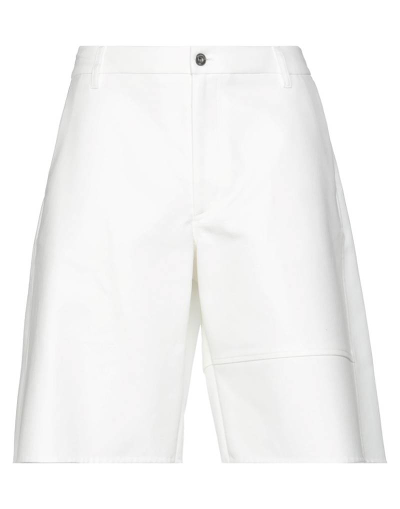 VALENTINO GARAVANI Shorts & Bermudashorts Herren Weiß von VALENTINO GARAVANI