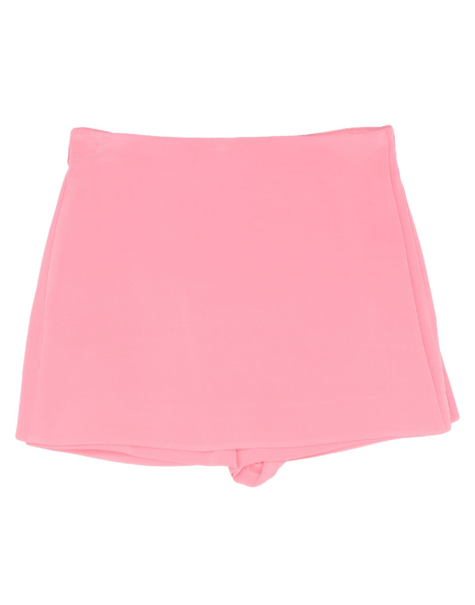 VALENTINO GARAVANI Shorts & Bermudashorts Damen Rosa von VALENTINO GARAVANI