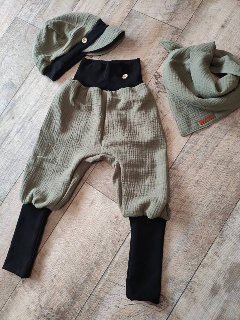 Hose Pumphose Musselinhose Knickerbocker Musselinshorts Bündchen Zum Mitwachsen von VANDIDesign