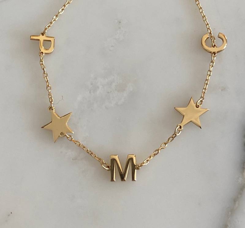 Sterling Silber Mama Armband | Mommy Mit Initialen Personalisiertes Stern Initial von VANHAKCollection