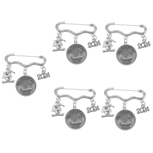 VANZACK 5 Stück Graduation Pin Stilvolle Anstecknadel im Abschlussdesign Abschlussfeiern Strapazierfähigem Abiturgeschenk für Unvergessliche VANZACK 5 Stück Graduation Pin Stilvolle Anstecknadel im Abschlussdesign Abschlussfeiern Strapazierfähigem Abiturgeschenk für Unvergessliche von VANZACK
