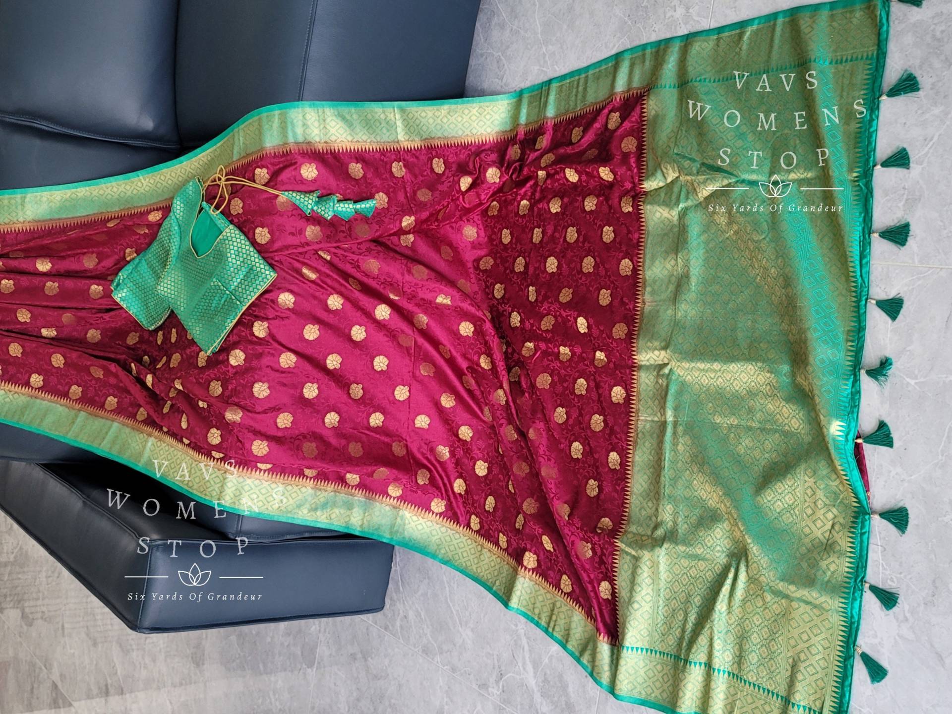 Designer Satin Benarasi Seide Saree - Bluse Größe 40 Erweitert Bis 46 Sofort Versandfertig Vavs Womens St von VAVSWomensStop