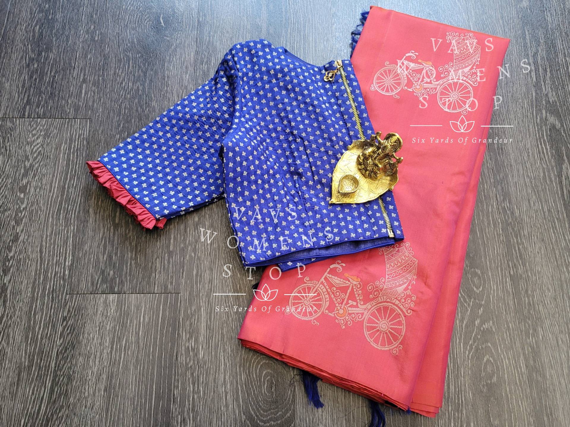 Reine Kanchi Weiche Seide Borderless Saree Mit Reiner Benarasi Bluse Größe 36 Erstreckt Sich Bis 42 Versandfertig Aus Texas, Usa von VAVSWomensStop