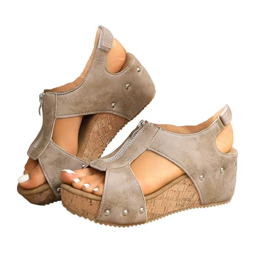 VBEDKDEB Keilabsatz Pantoletten Damen Plateau Keilsandalen Elegant Leder Bequeme Schlappen Offen Rutschfeste Slipper Lässige Nieten Latschen 2025 Sommer Strand Urlaub Sandalen (T-4-Beige, 41) von VBEDKDEB
