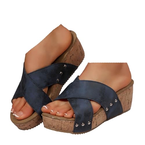 VBEDKDEB Keilabsatz Pantoletten Damen Plateau Keilsandalen Elegant Leder Bequeme Schlappen Offen Rutschfeste Slipper Lässige Nieten Latschen 2025 Sommer Strand Urlaub Sandalen (T-6-Blue, 41) von VBEDKDEB