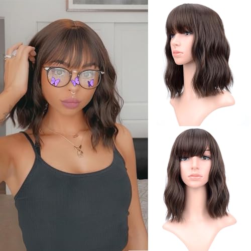 VCKOVCKO Braun Wellenförmige Perücke kurze Bob Perücken mit Pony schulterlange lockige gewellte synthetische Cosplay Perücke Pastell Bob Perücke für Mädchen bunte Kostüm Perücken (12",Braun) VCKOVCKO Braun Wellenförmige Perücke kurze Bob Perücken mit Pony schulterlange lockige gewellte synthetische Cosplay Perücke Pastell Bob Perücke für Mädchen bunte Kostüm Perücken (12",Braun) von VCKOVCKO