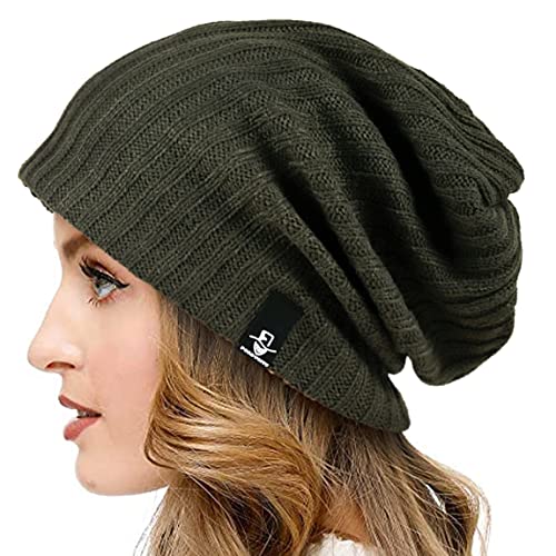 VECRY Damen Lässige Mütze Stricken Baskenmütze Gerippte Schädelkappe Winter Sommer Hüte (Solide Grün) von VECRY