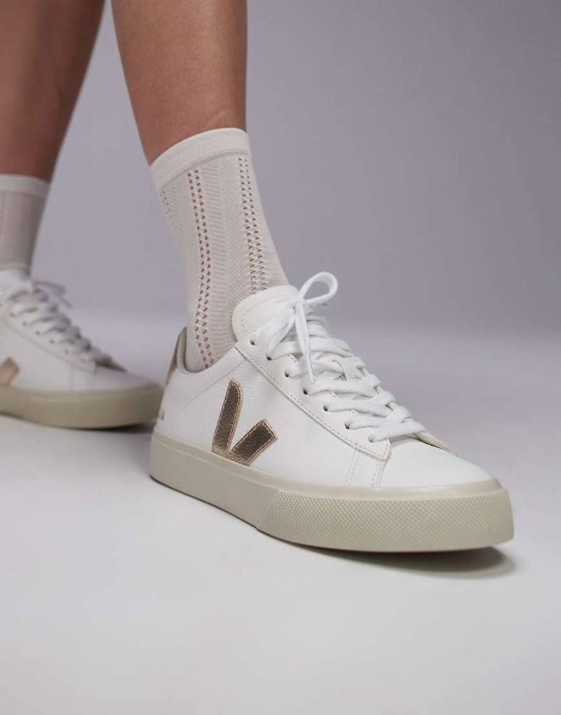 VEJA - Campo - Sneaker in Weiß/Metallic von VEJA