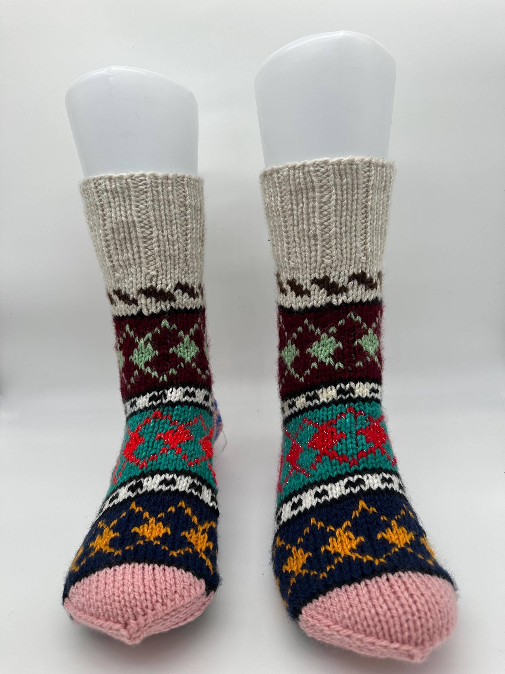 Handmade Wool Socks - Scandinavian Winter Style Warm & Cozy | Handgemachte Wollsocken Nordic Hygge Gift Made in Germany von VELOSSAHandmade