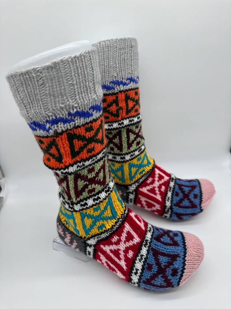 Handmade Wool Socks - Scandinavian Winter Style Warm & Cozy | Handgemachte Wollsocken Nordic Hygge Gift Made in Germany von VELOSSAHandmade