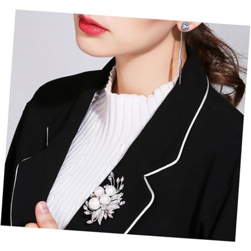 VERDANVERSE Elegante Perlenbrosche mit Strasssteinen Kreative Anstecknadel für Damen Vielseitiges Accessoire für Abendkleider Hochzeits Valentinstagsfeiern Modische Kleidungsschmuck von VERDANVERSE