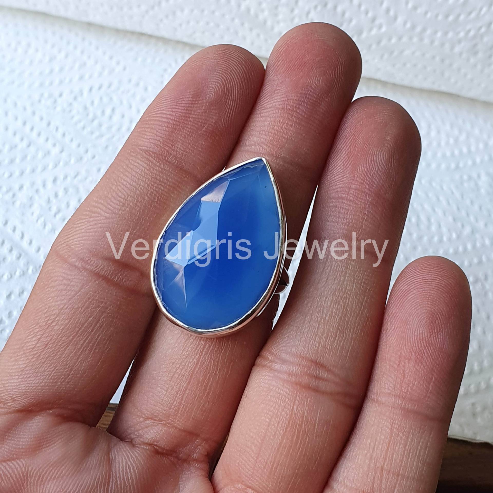 Blauer Chalcedon Ring, Sterling Silber Edelstein Schmuck, Geburtsstein Ringe, August Geburtsstein, Weihnachtsgeschenk von VERDIGRISJEWELLERY