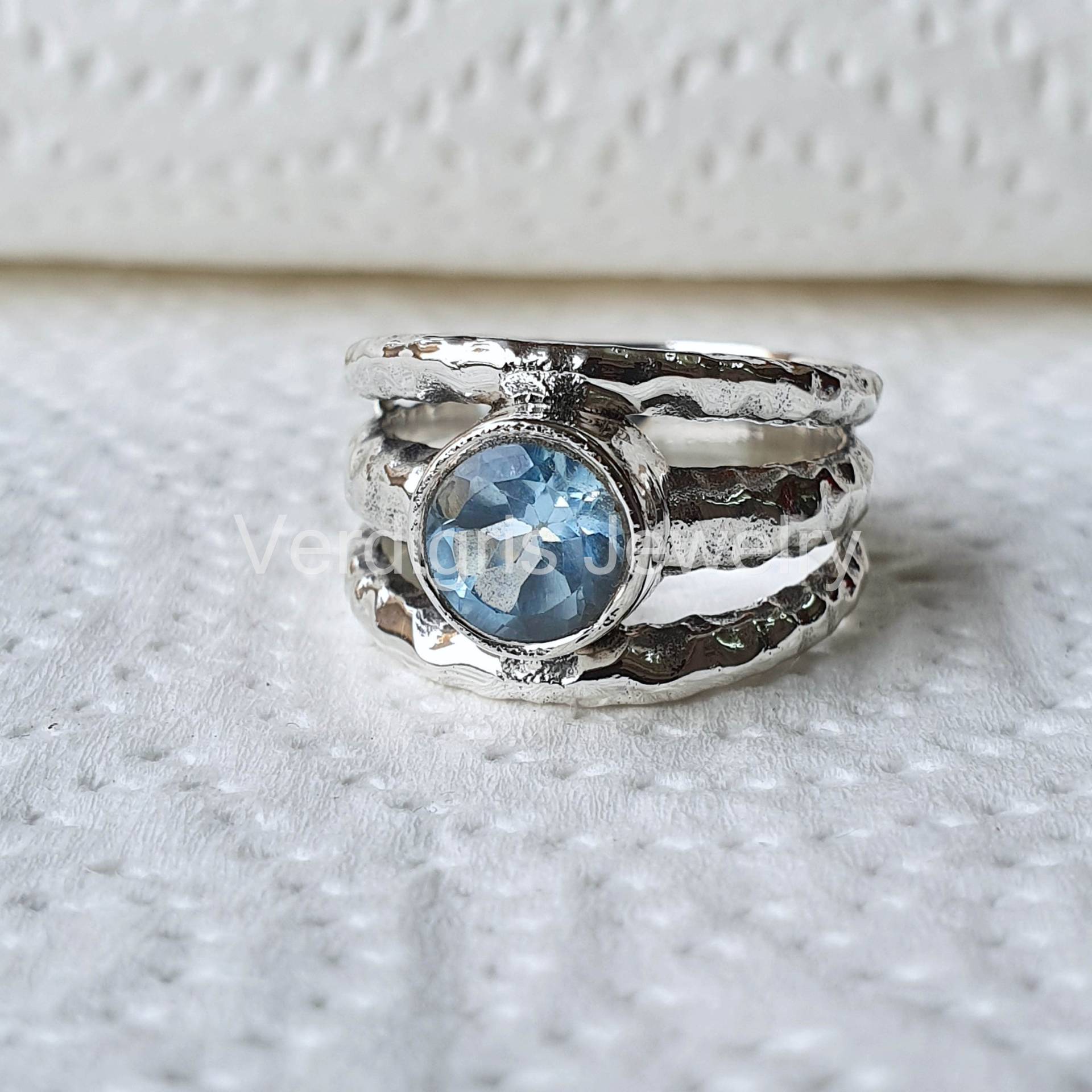 Blauer Topas Sterling Silber Ring, Handgemacht, Weihnachtsgeschenk, Geburtsstein Schmuck, Edelstein November Birthstone, Boho von VERDIGRISJEWELLERY