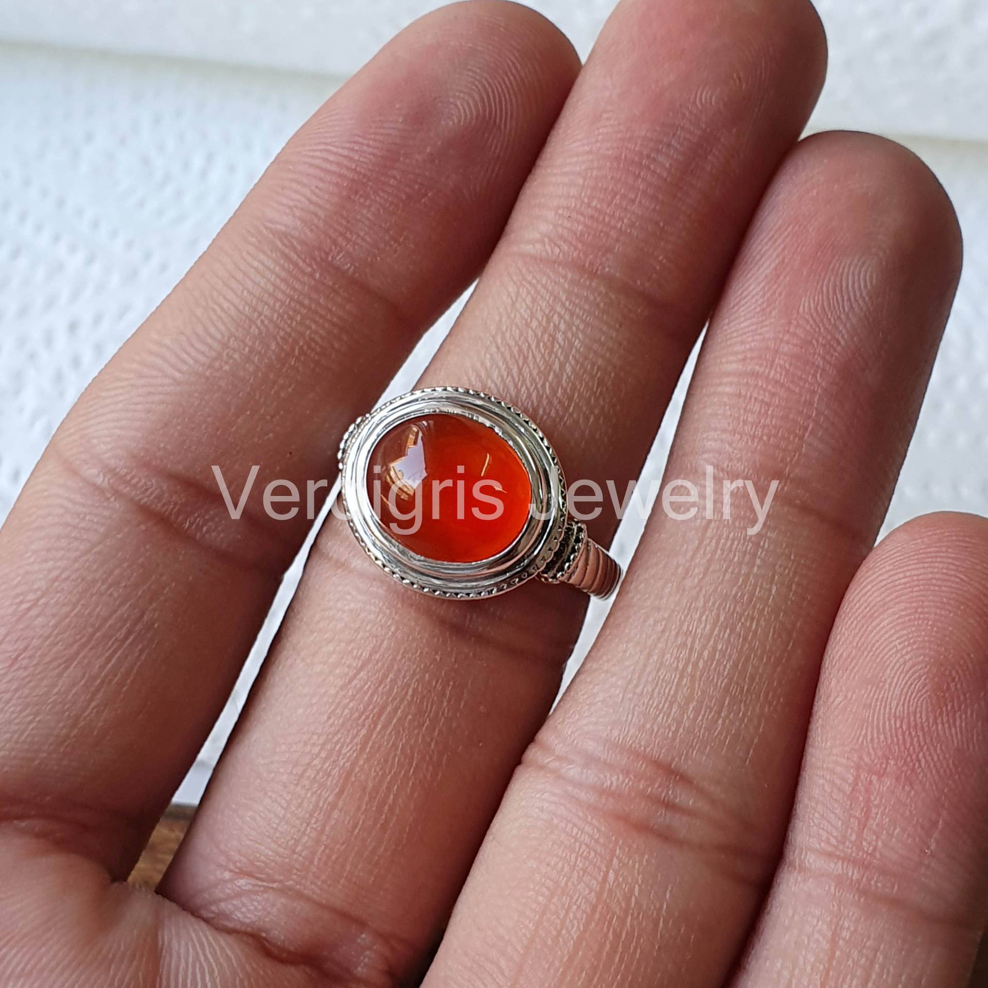 Karneol Sterling Silber Ring, Handgemacht, Edelstein Schmuck, Valentinstag Geschenk, August Geburtsstein Ring von VERDIGRISJEWELLERY