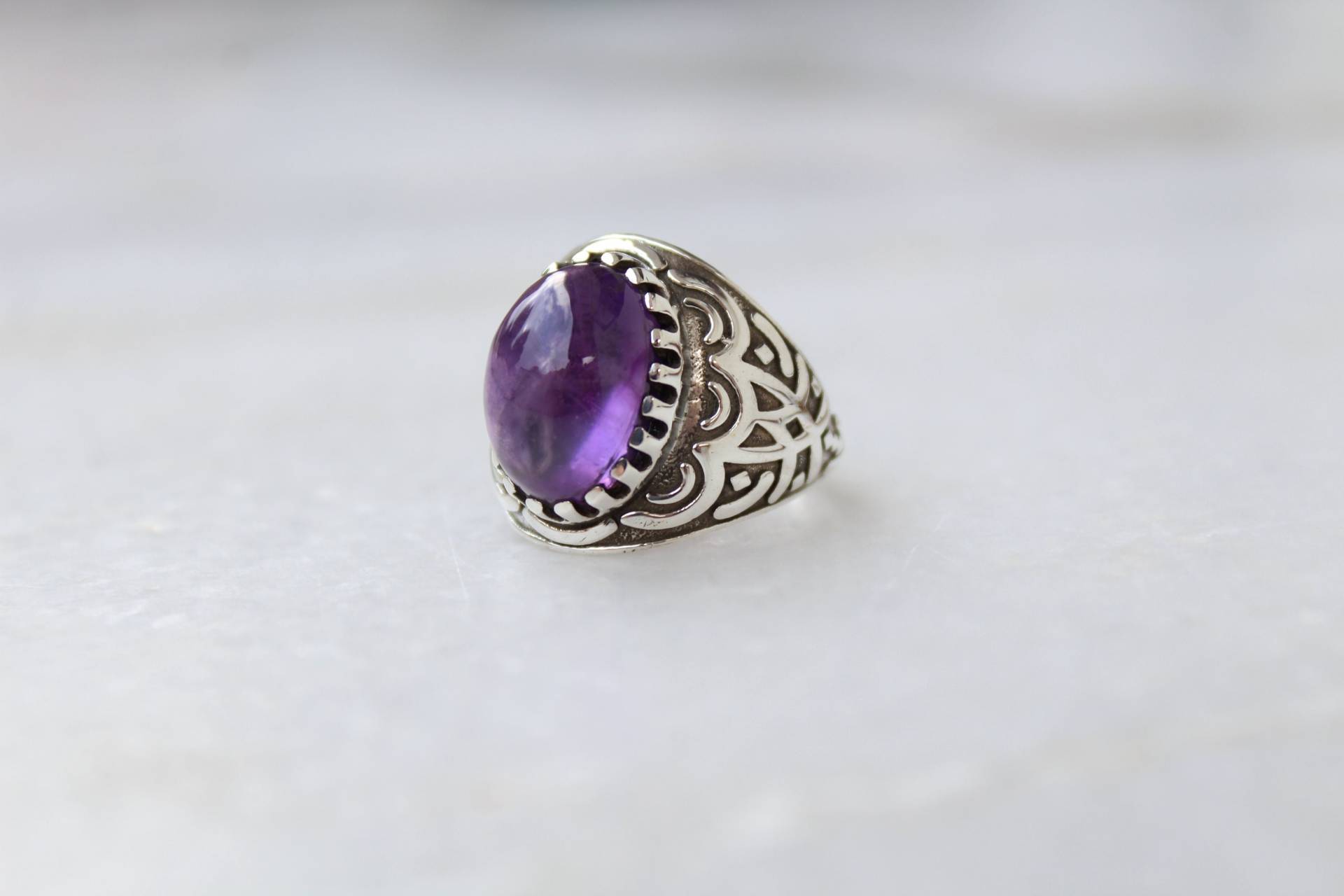 Natürlicher Amethyst Statement Ring, Sterling Silber Schmuck, Birthstone Edelstein Boho, Februar Geburtsstein, Geschenke Für Weihnachten von VERDIGRISJEWELLERY