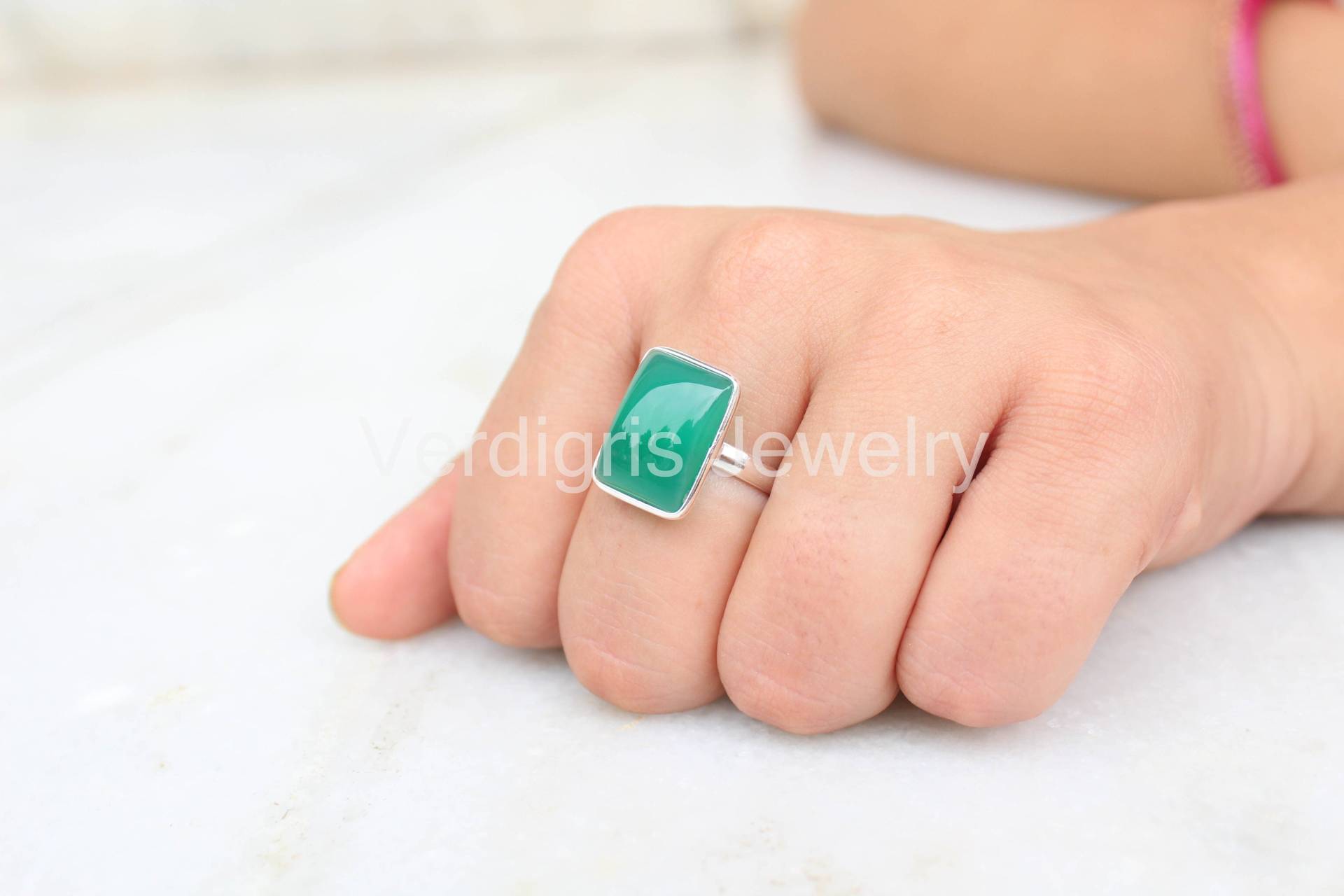 Natürlicher Grüner Onyx Sterling Silber Ring, Schmuck, Weihnachtsgeschenk, Silberschmuck, Birthstone Edelstein Mai Geburtsstein von VERDIGRISJEWELLERY