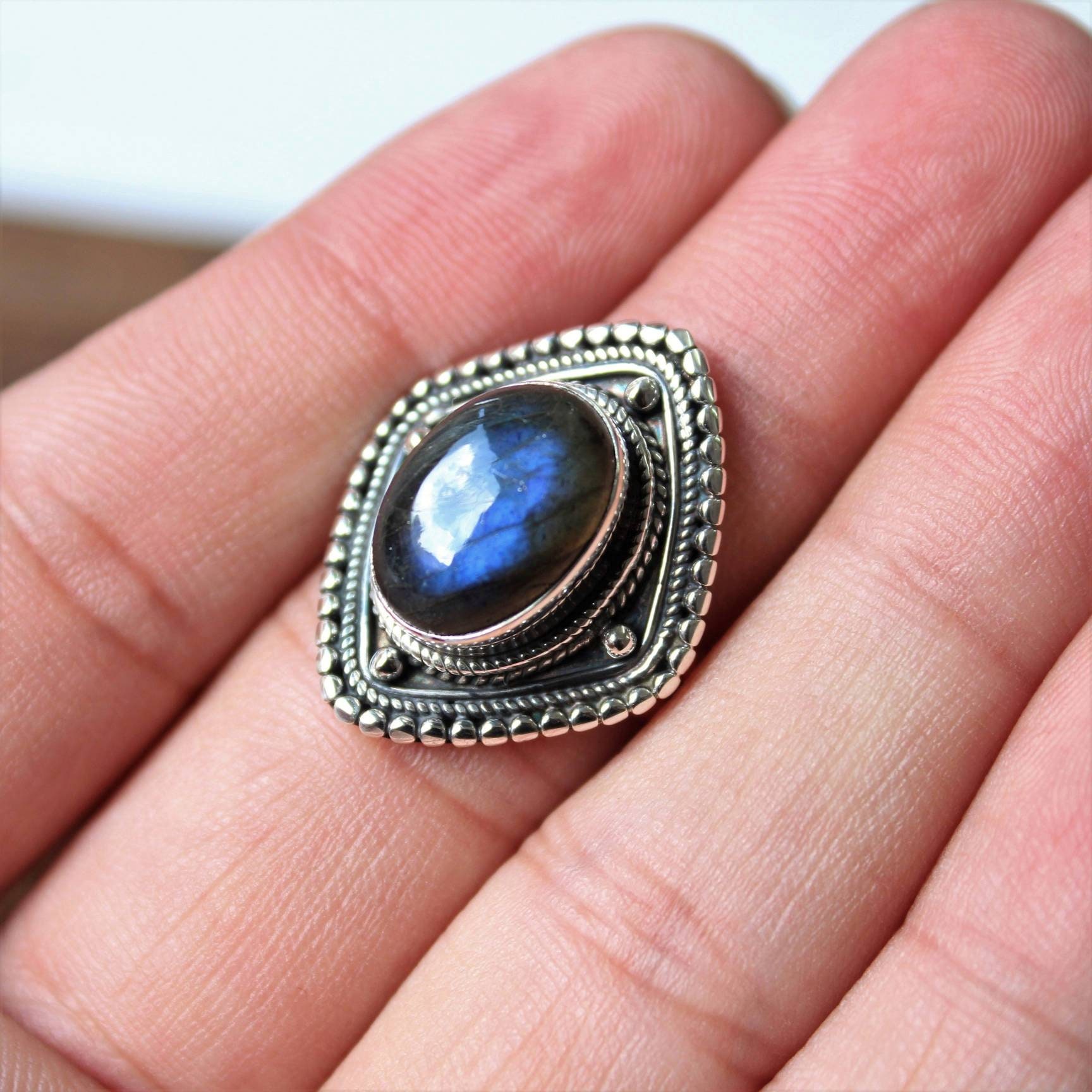 Natürlicher Labradorit Ring, 925Er Sterling Silber, Boho Edelstein Ring von VERDIGRISJEWELLERY