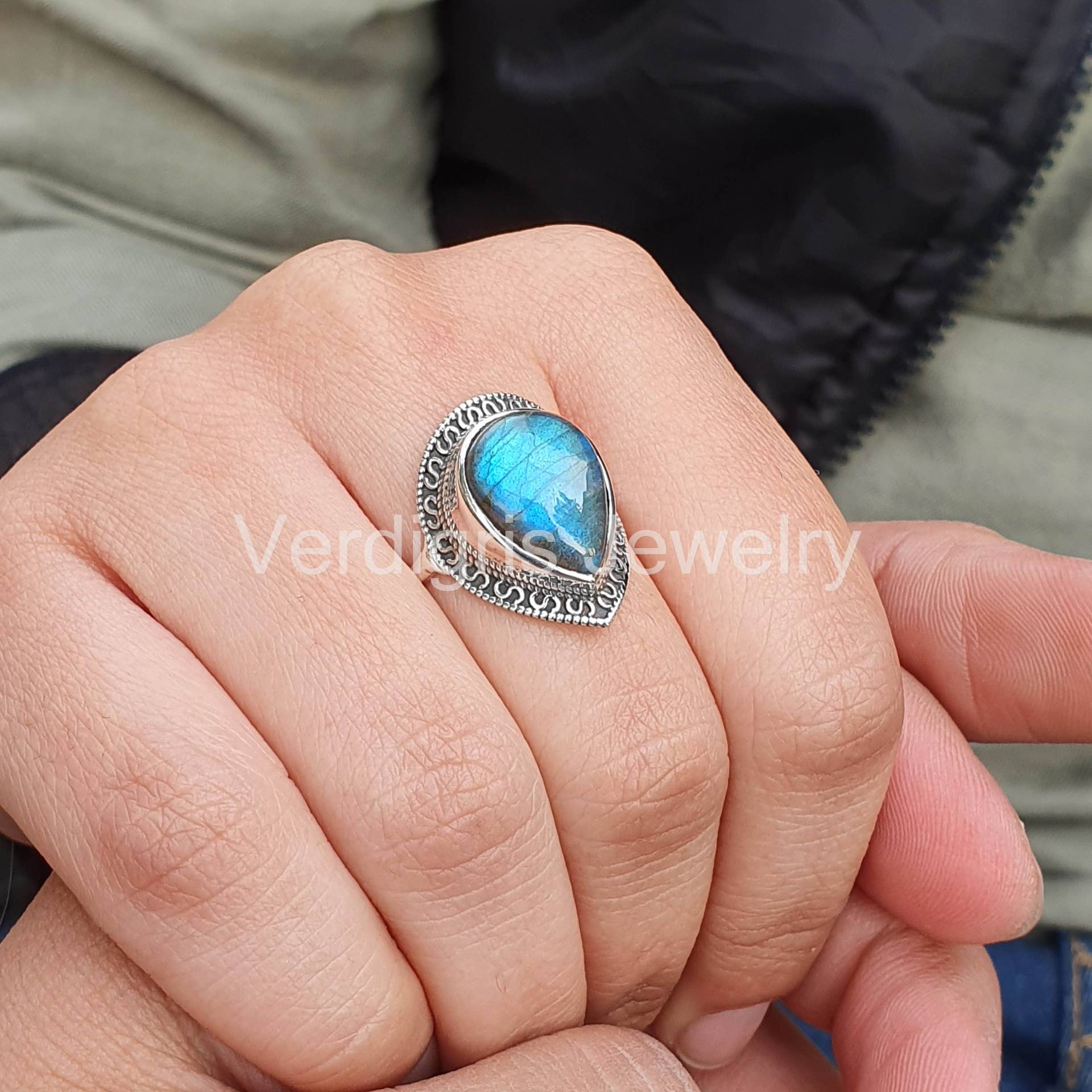 Natürlicher Labradorit Ring, Handgemacht, Sterling Silber Edelstein Schmuck, Weihnachtsgeschenk, Geburtsstein Boho von VERDIGRISJEWELLERY