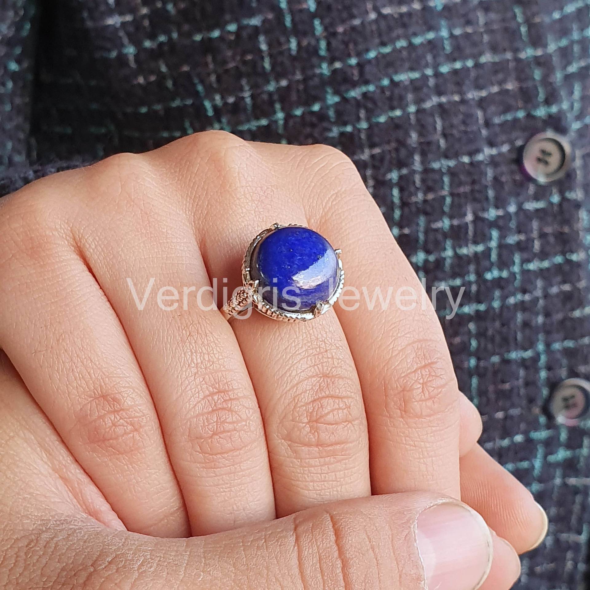 Natürlicher Lapislazuli Ring, Handgemachter Schmuck, 925 Sterling Silber Geburtsstein Edelstein Weihnachtsgeschenk, Januar Birthstone von VERDIGRISJEWELLERY