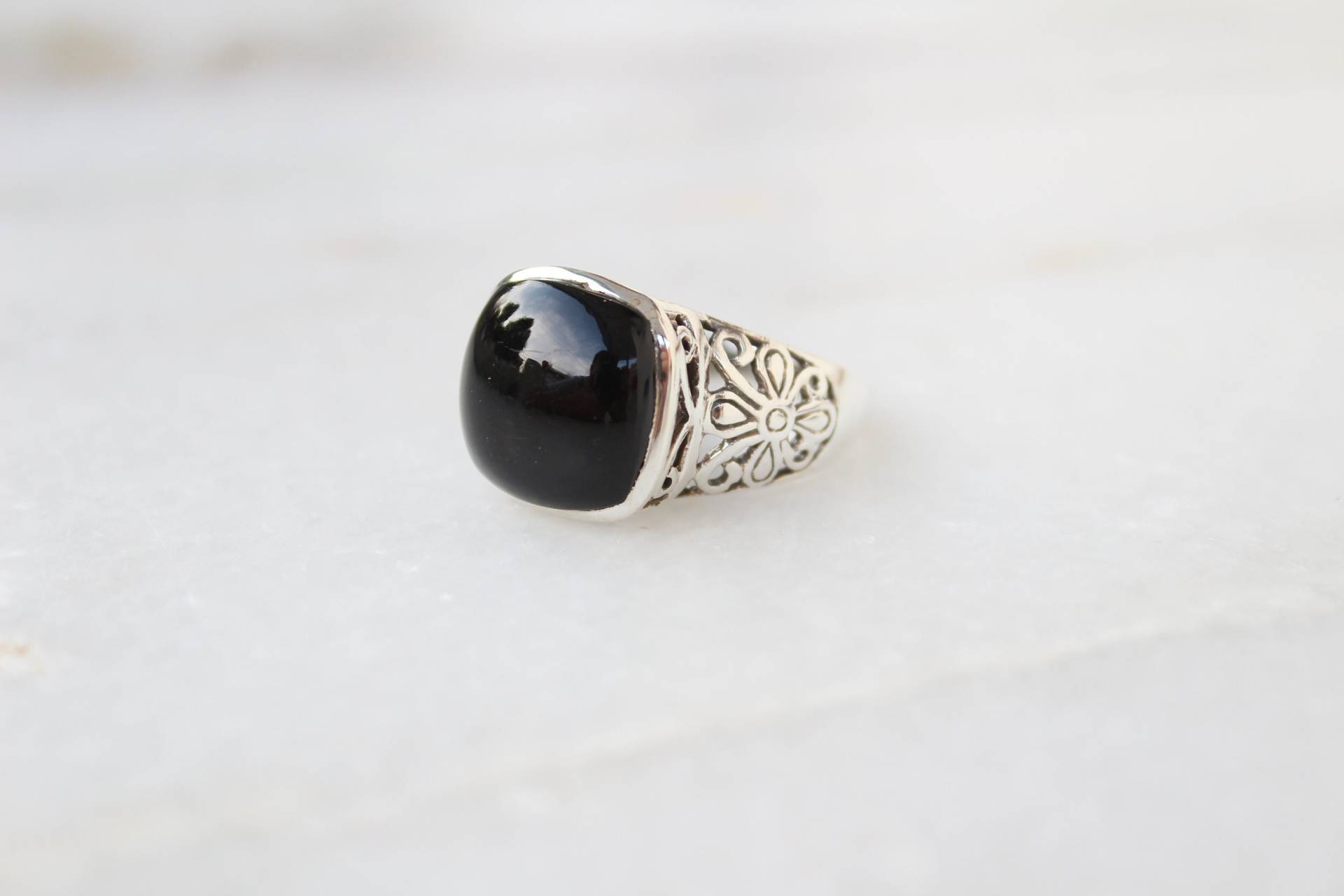 Natürlicher Schwarzer Onyx Ring, Sterling Silber Handgemacht, Edelstein Schmuck, Dezember Birthstone Ringe, Silberschmuck, Boho, Weihnachtsgeschenk von VERDIGRISJEWELLERY