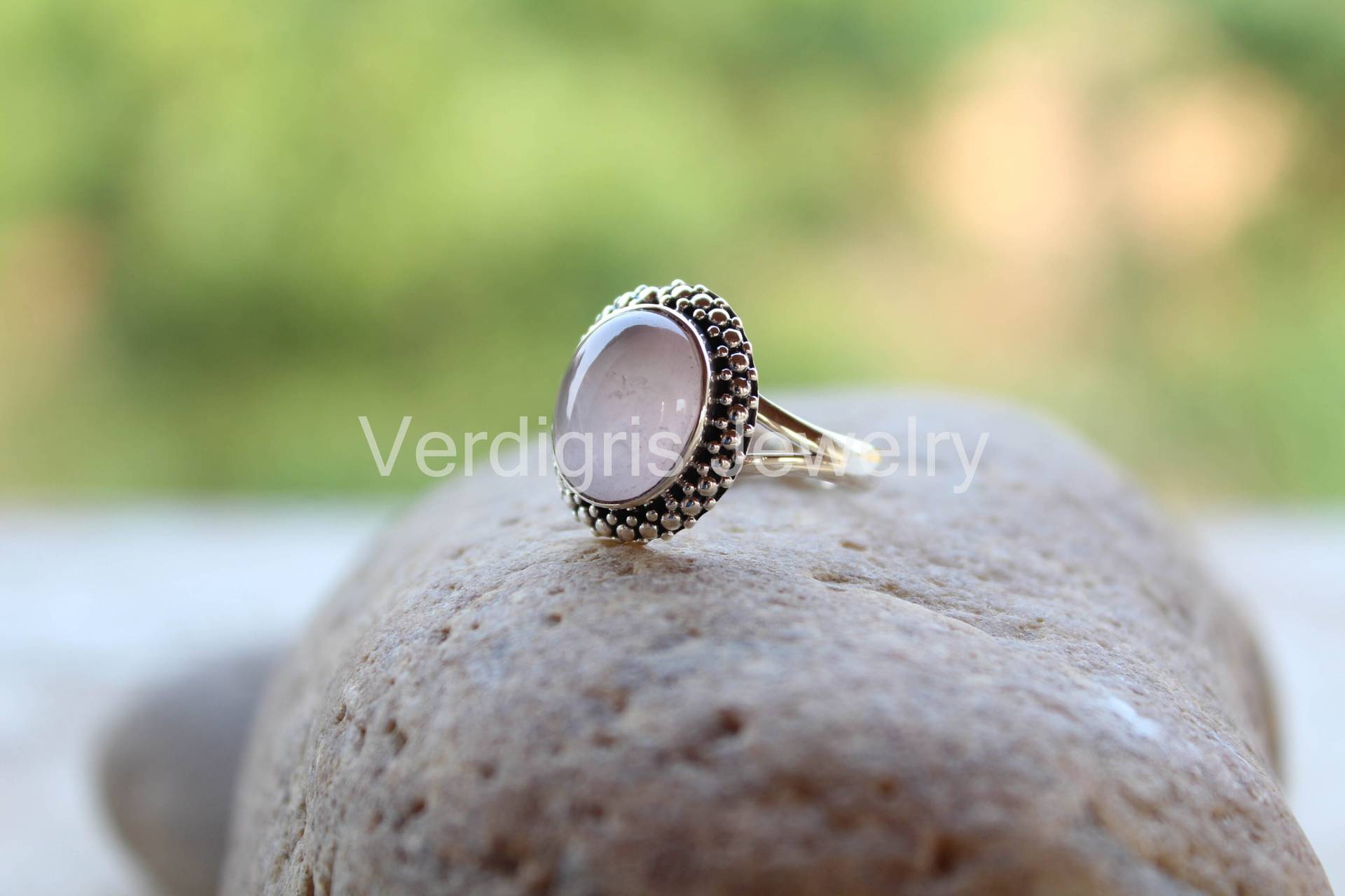 Rosenquarz Sterling Silber Ring, Handgefertigt, Edelstein Schmuck, Januar Geburtsstein, Geschenk Für Sie, Weihnachtsgeschenk, Minimalist von VERDIGRISJEWELLERY