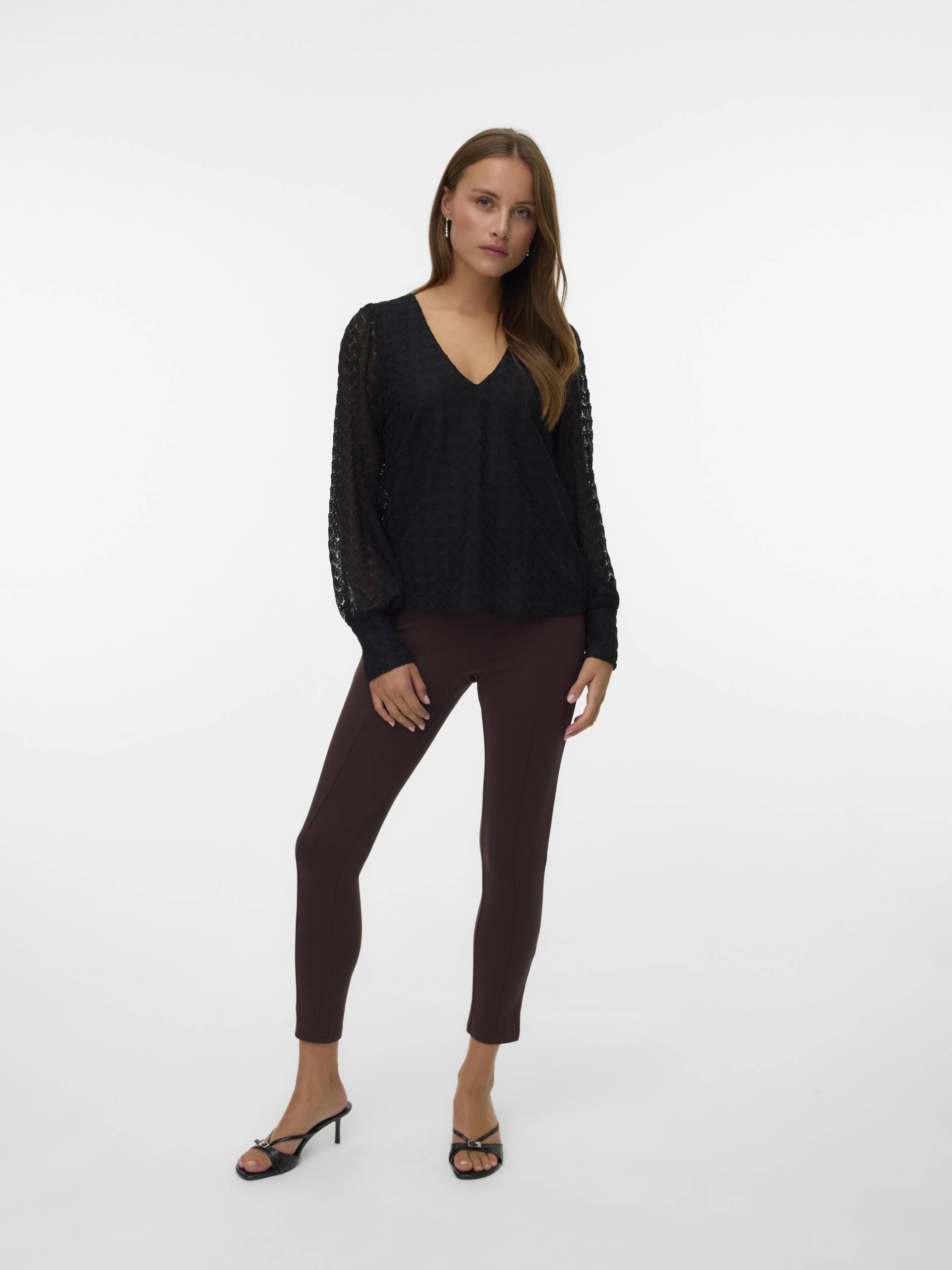 VERO MODA - VMBECCA LS V-NECK LACE TOP JRS NOOS black - Gr. - S von VERO MODA