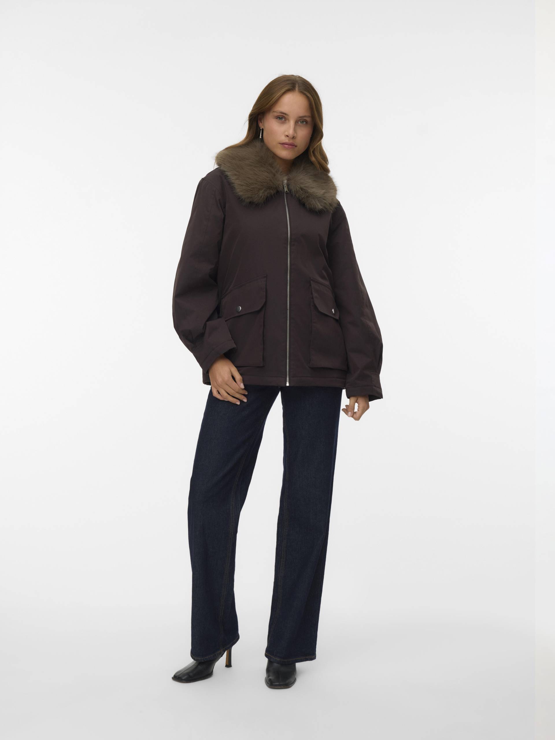 VERO MODA - VMSEOUL SHORT JACKET GA chocolate torte - Gr. - XS von VERO MODA