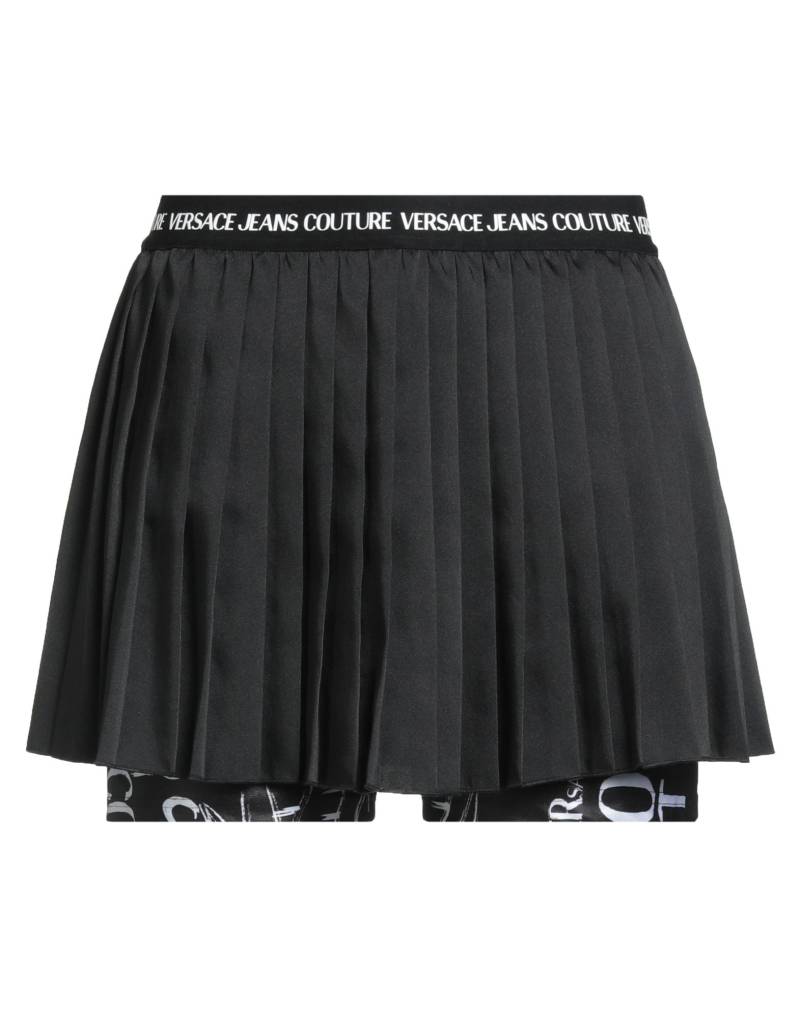 VERSACE JEANS COUTURE Shorts & Bermudashorts Damen Schwarz von VERSACE JEANS COUTURE