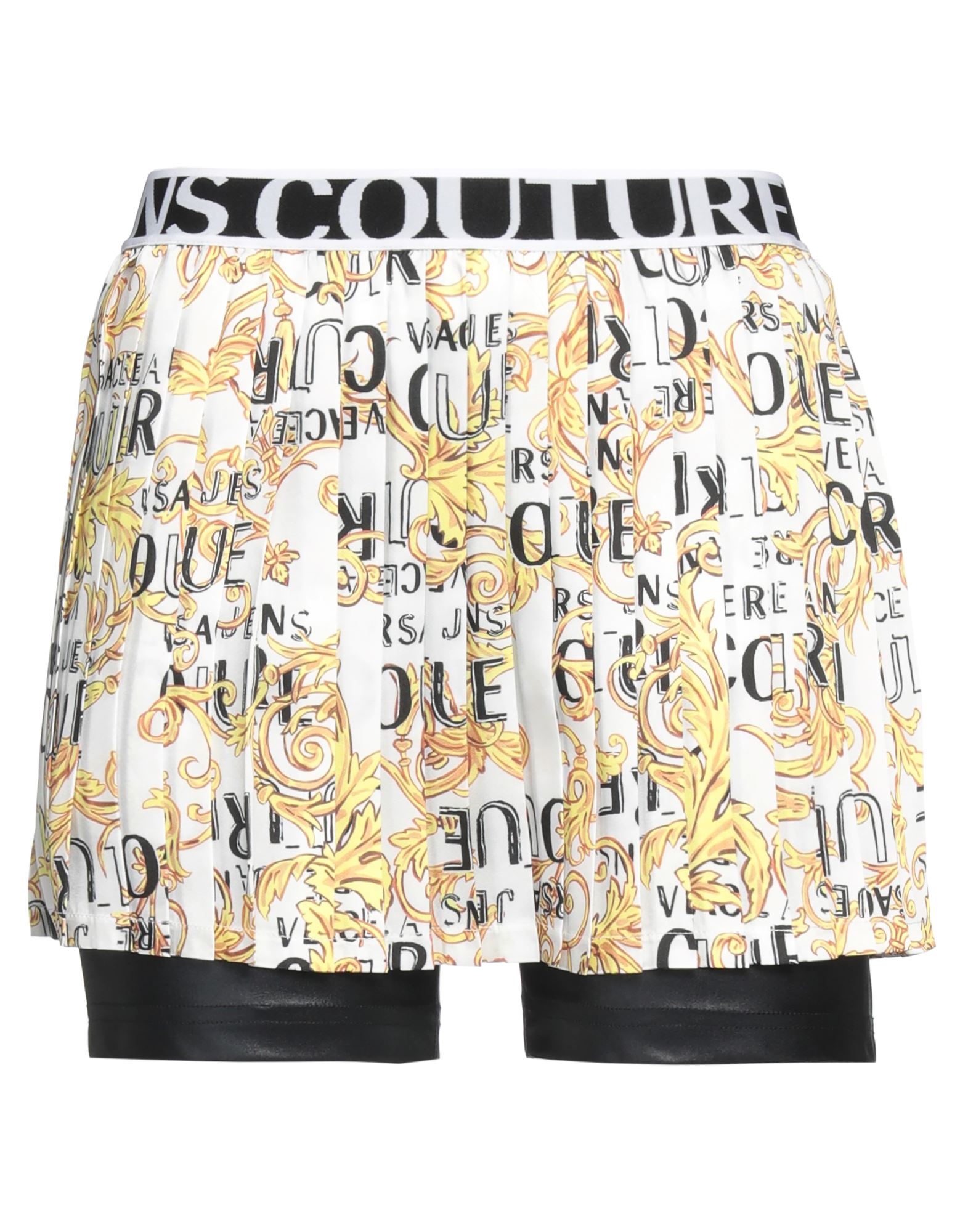 VERSACE JEANS COUTURE Shorts & Bermudashorts Damen Weiß von VERSACE JEANS COUTURE