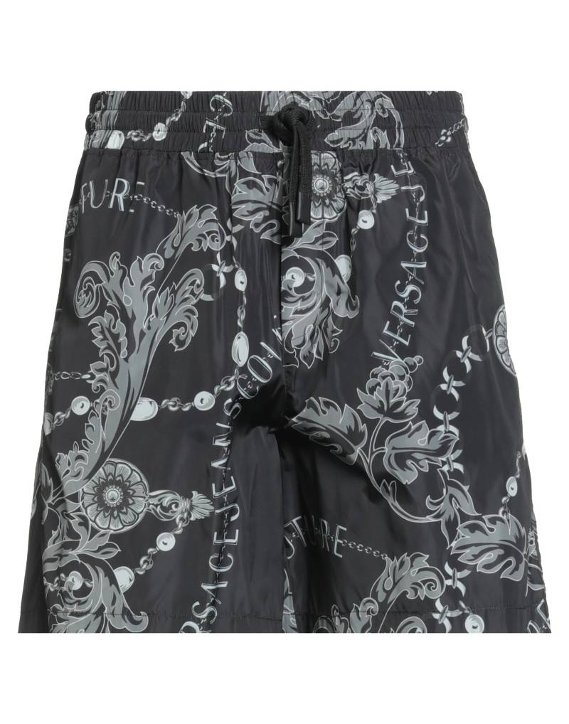 VERSACE JEANS COUTURE Shorts & Bermudashorts Herren Grau von VERSACE JEANS COUTURE