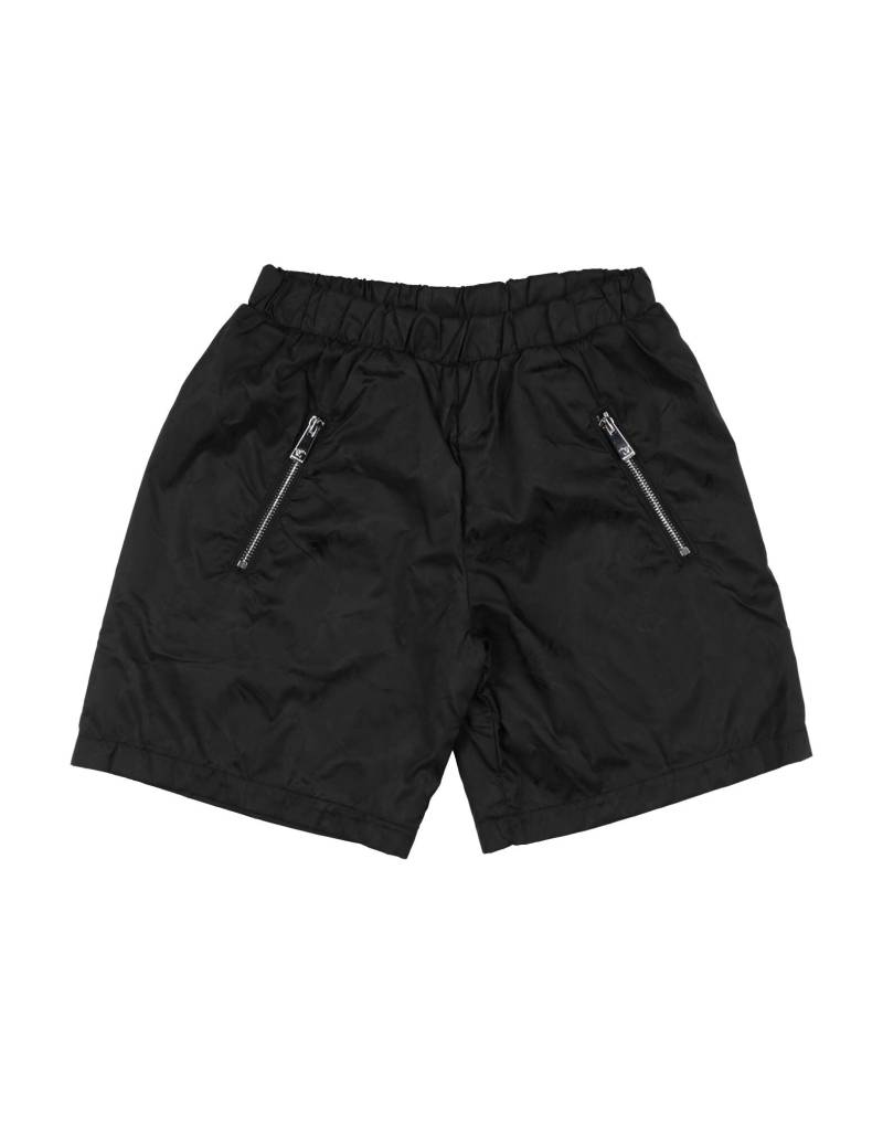VERSACE YOUNG Shorts & Bermudashorts Kinder Schwarz von VERSACE YOUNG
