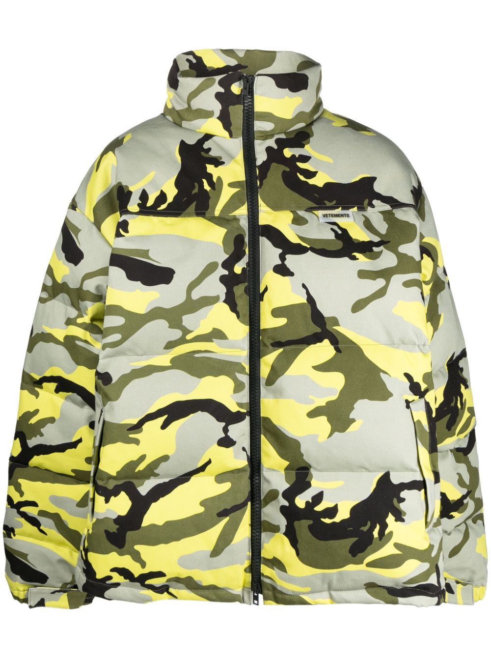 VETEMENTS Daunenjacke mit Camouflage-Print - Grün von VETEMENTS