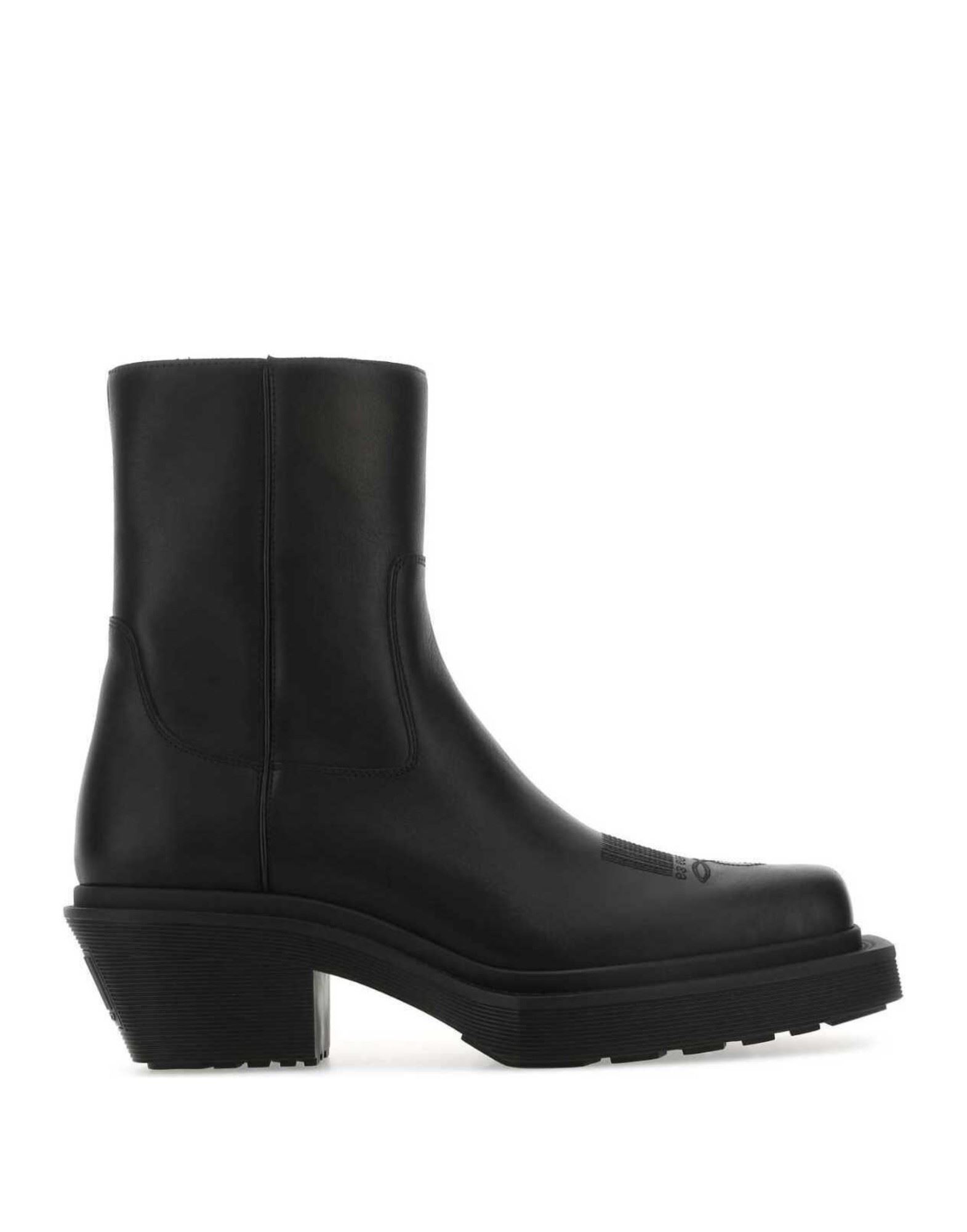 VETEMENTS Stiefelette Herren Schwarz von VETEMENTS