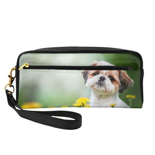 Shih Tzu Little Cute Dogs Curly Puppy Pets Field, Make-up-Tasche, Kosmetiktasche, tragbare Reise-Kulturtasche, Leder-Federmäppchen für Frauen und Mädchen von VHPNWJOB