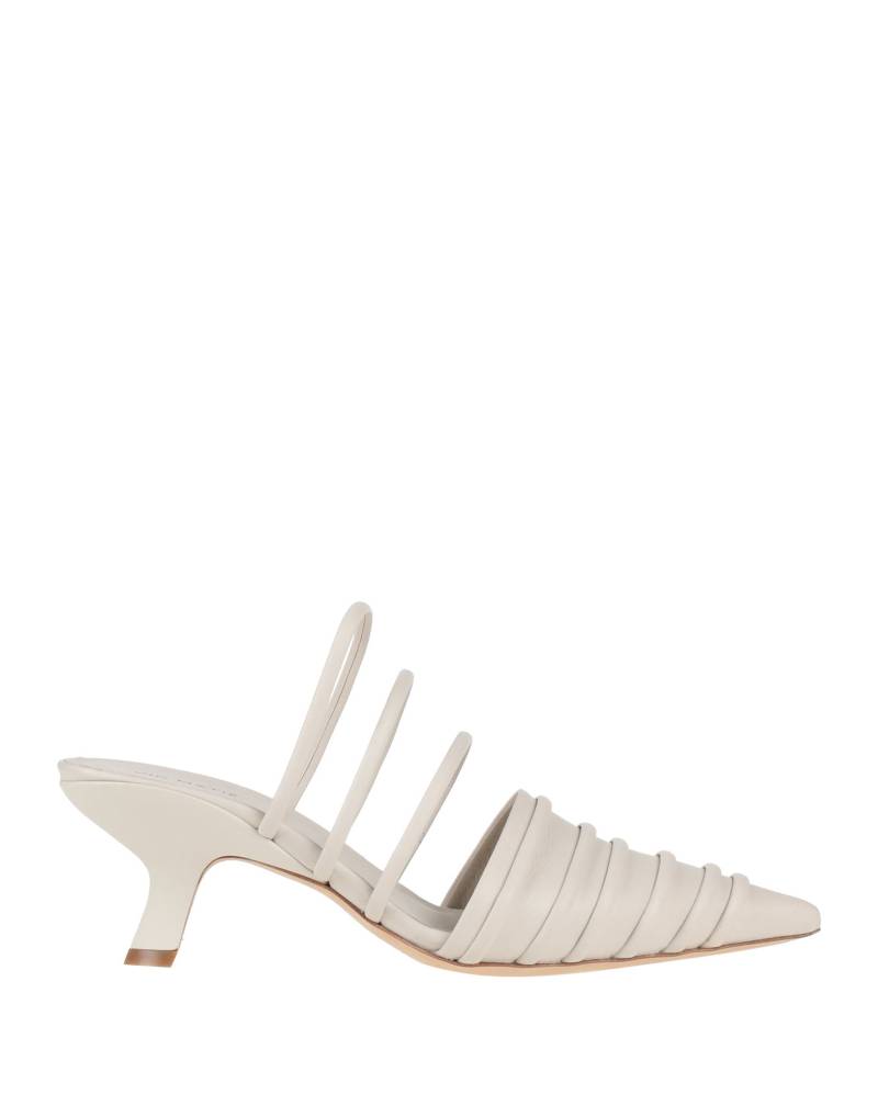 VIC MATIĒ Mules & Clogs Damen Off white von VIC MATIĒ