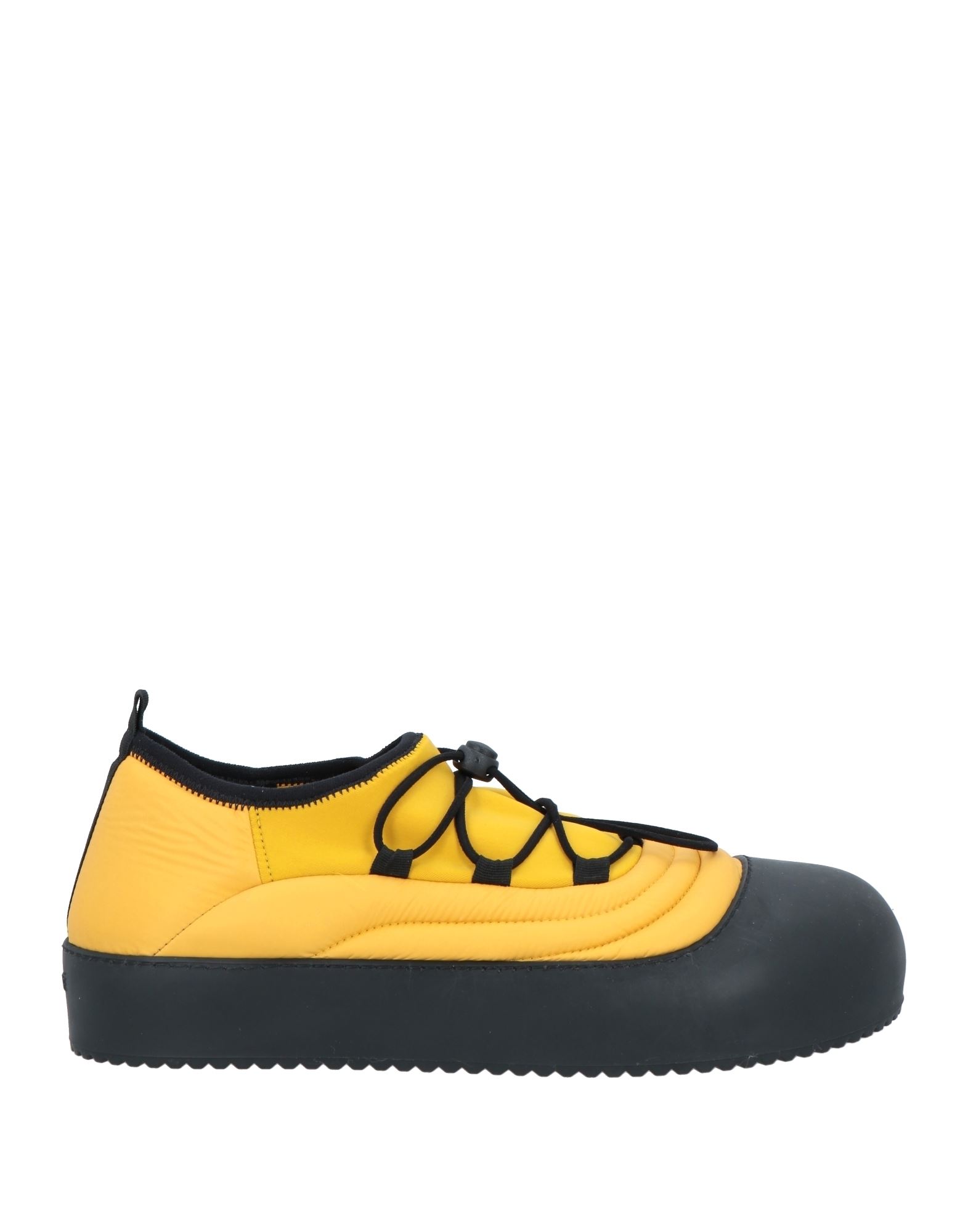 VIC MATIĒ Sneakers Herren Ocker von VIC MATIĒ