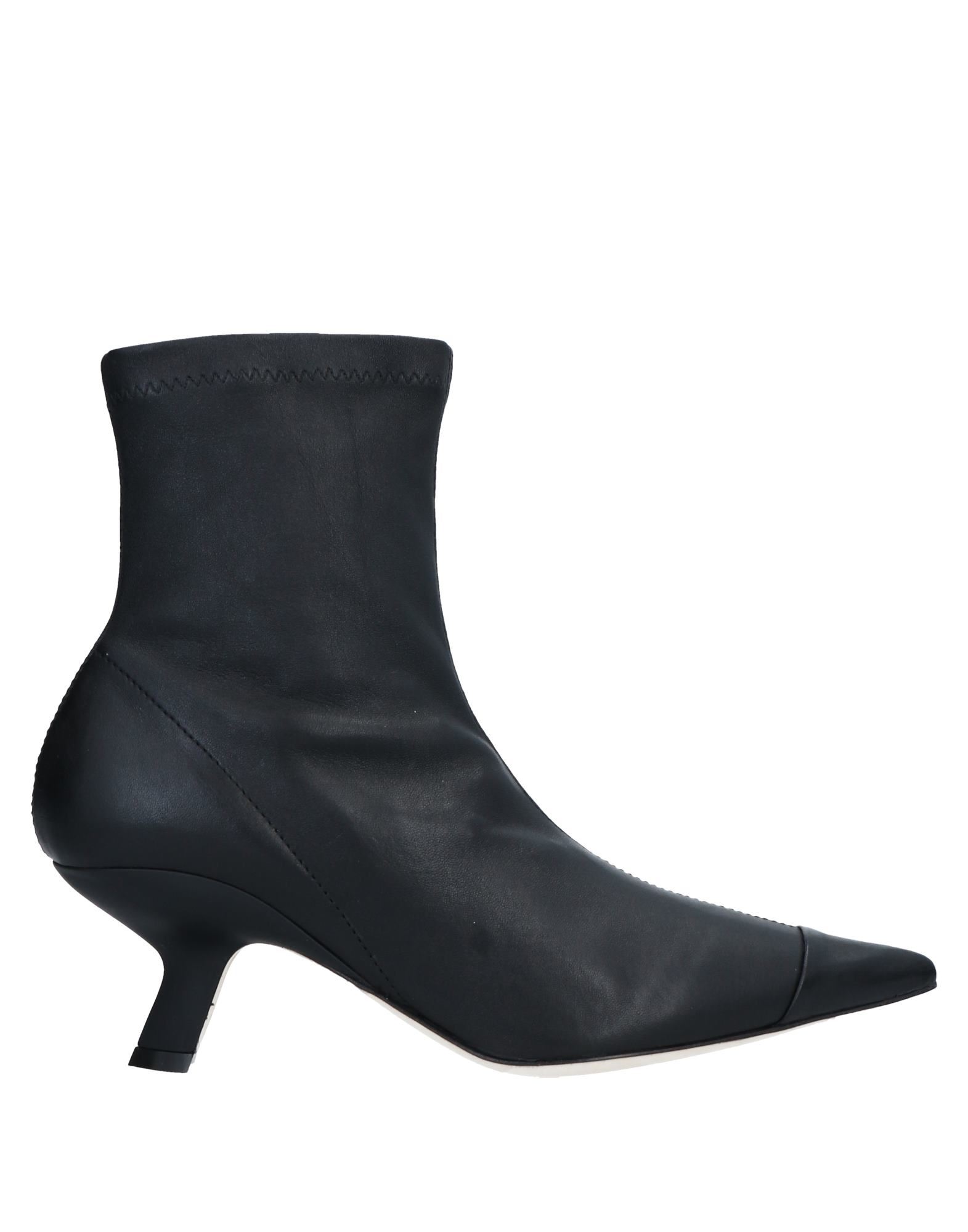 VIC MATIĒ Stiefelette Damen Schwarz von VIC MATIĒ