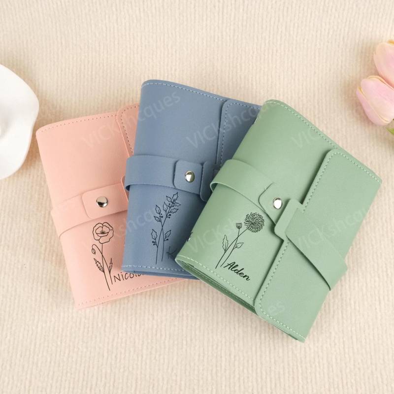 Personalized Name Earring Book, Custom Storage Travel Jewelry Box, Dangle Birth Flower Book von VICKshcques