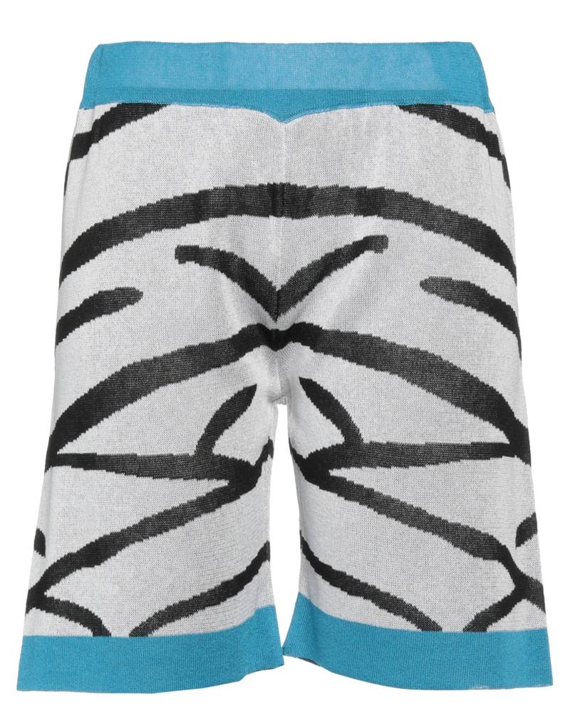 VICOLO TRIVELLI Shorts & Bermudashorts Damen Weiß von VICOLO TRIVELLI