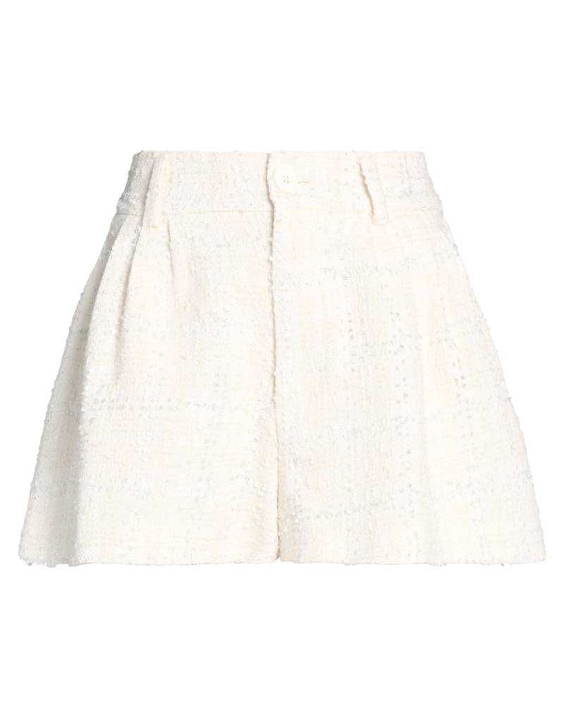 VICOLO Shorts & Bermudashorts Damen Elfenbein von VICOLO