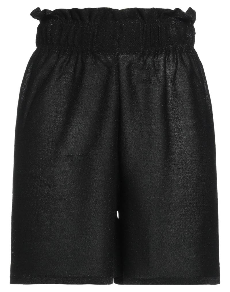 VIKI-AND Shorts & Bermudashorts Damen Schwarz von VIKI-AND