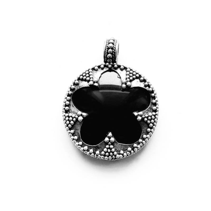 Gotland Linsen Anhänger Aus Onyx Und Silber | Handgefertigt Von Viking Kristall Gotland Linsen Anhänger Aus Onyx Und Silber | Handgefertigt Von Viking Kristall von VIKINGKRISTALL