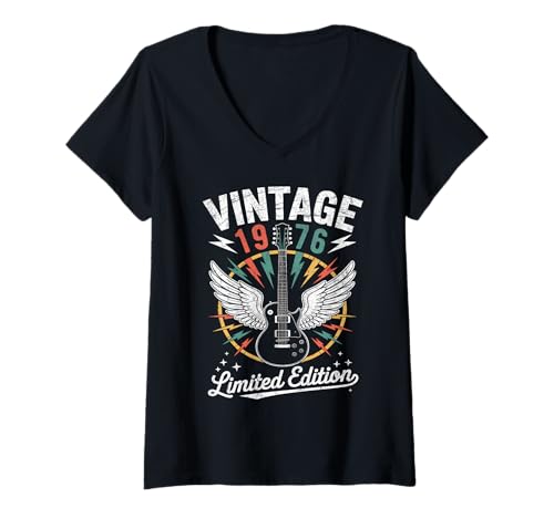 Damen Jahrgang 1976 Geboren 1976 Dress 1976 Geburtstag Gitarre T-Shirt mit V-Ausschnitt Damen Jahrgang 1976 Geboren 1976 Dress 1976 Geburtstag Gitarre T-Shirt mit V-Ausschnitt von VINTAGE BORN IN 1976 BIRTHDAY GIFT
