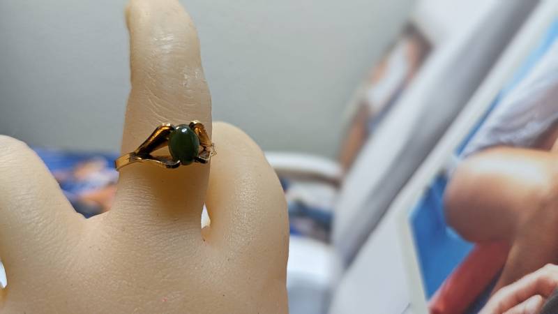 Retro Jade Ring "Delicadeza" Krappen Cluster 18Kt Gold Hge 1960S A Promise Größe 8 von VINTAGEARTJEWELRY
