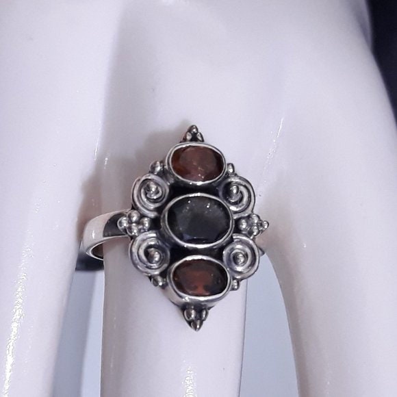 Trilogie Vintage Gothic Und Renaissance Ring Citrine Ist Der Geburtsstein Für November Größe 7 925 Sterling von VINTAGEARTJEWELRY