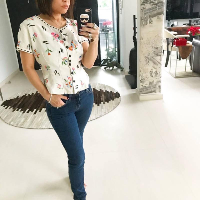 Seltene 1930Er Jahre Leinen Embroidery Schößchen Bluse von VINTAGEVAVAVOOMZ