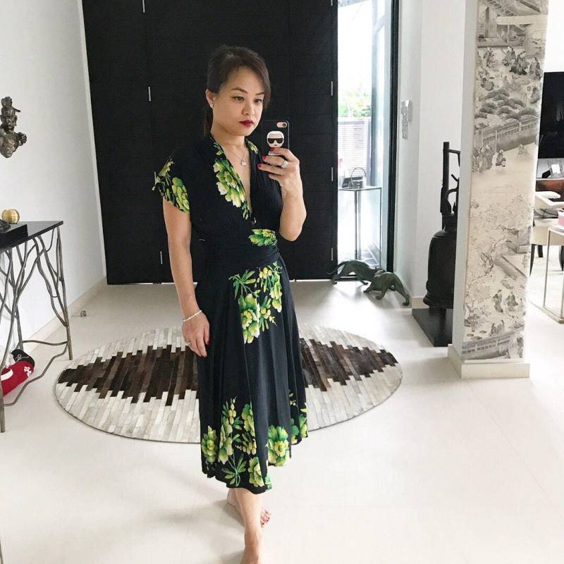 Seltenes 40Er Jahre Grünes Rosen Print Rayon Kleid von VINTAGEVAVAVOOMZ