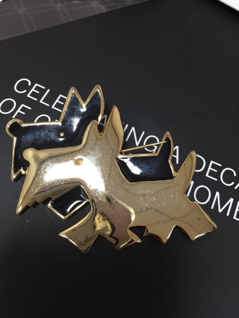 Super Süße Vintage Terrier Brosche Super Süße Vintage Terrier Brosche von VINTAGEVAVAVOOMZ