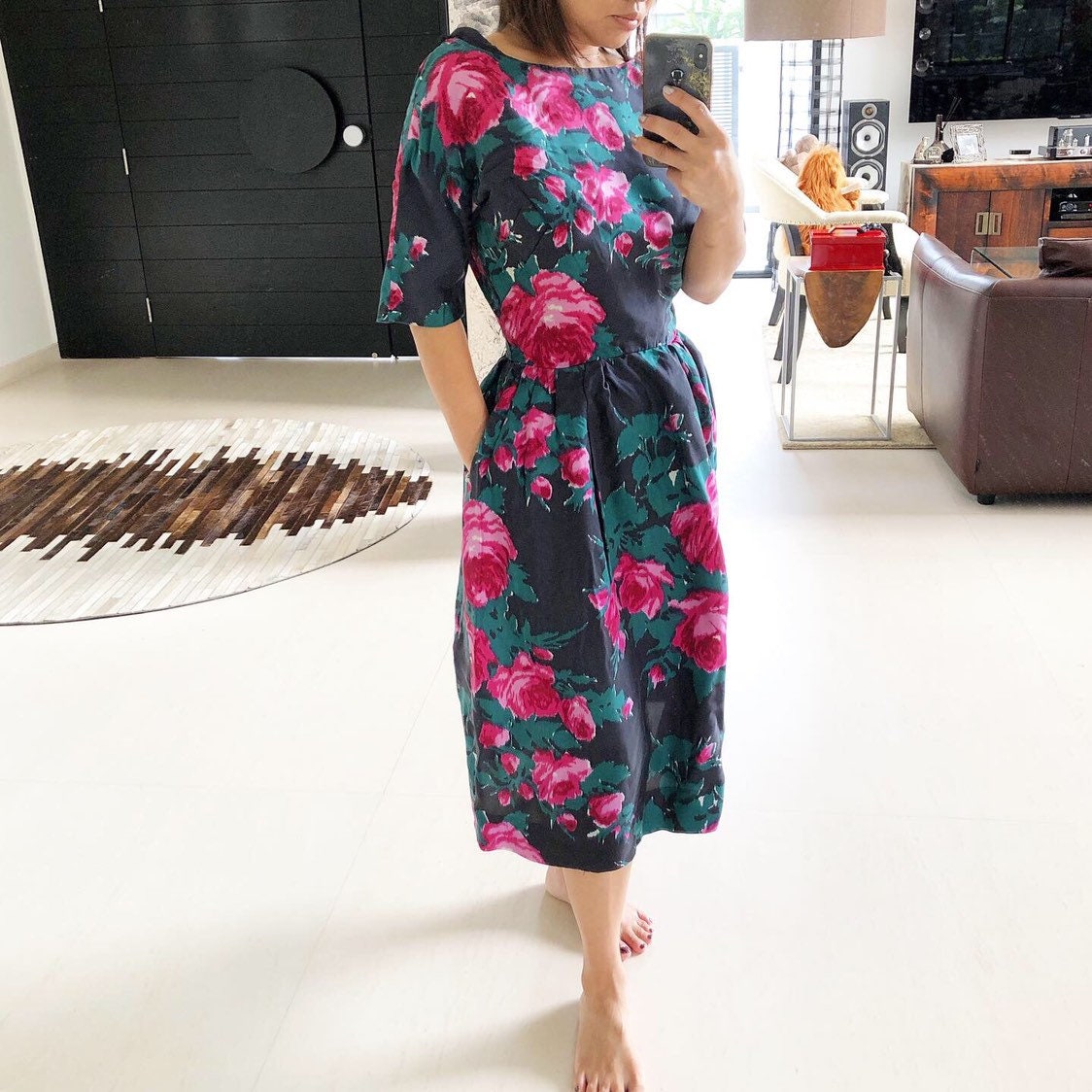 Wunderschönes Rosen Print 50Er Jahre Wiggle Kleid von VINTAGEVAVAVOOMZ