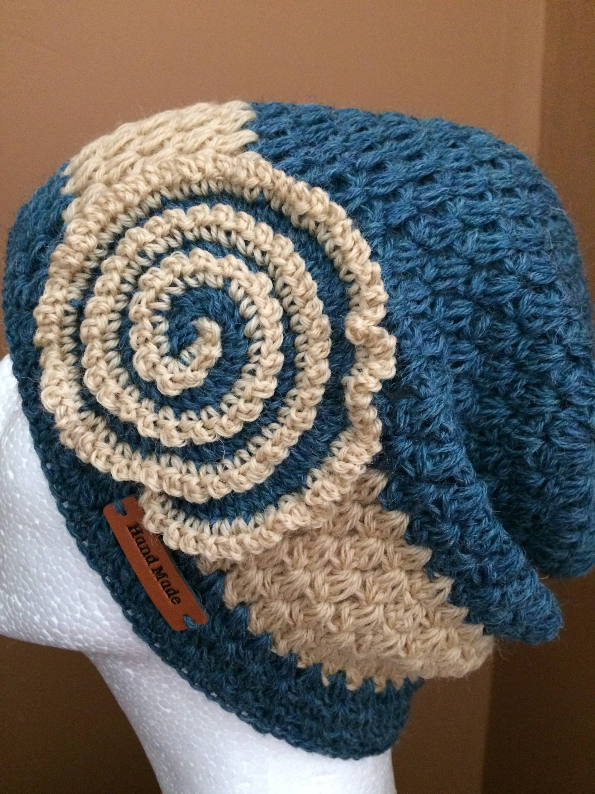 Gehäkelte Mütze.damen Beanie Mütze.gestrickte Herbstmütze.gehäkelte Wintermütze.gestrickte Warme Damen Accessoires.gestrickte Mütze von VIRGA63DESIGN